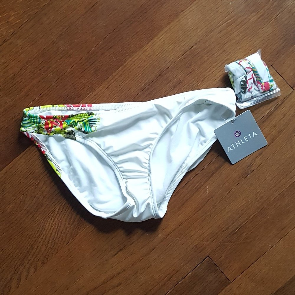 Womens Athleta bathing suit bottoms sz S NWT